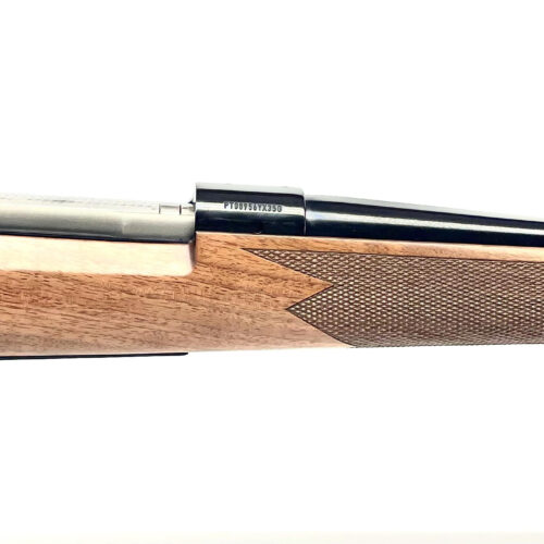 Winchester M-70 " Super Grade" 7mm Remington Magnum