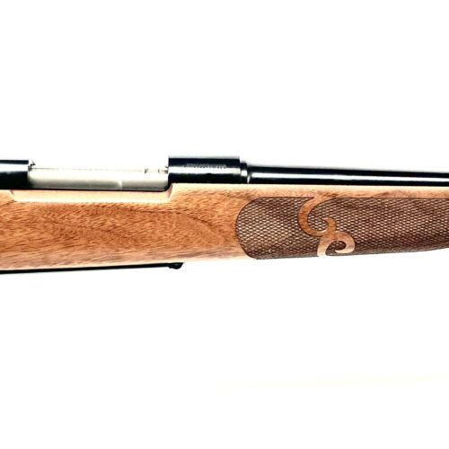 Winchester Model 70 "Featherweight" 25/06 Remington